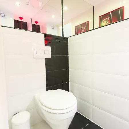 Flame Luxus Apartman Mako Exterior photo