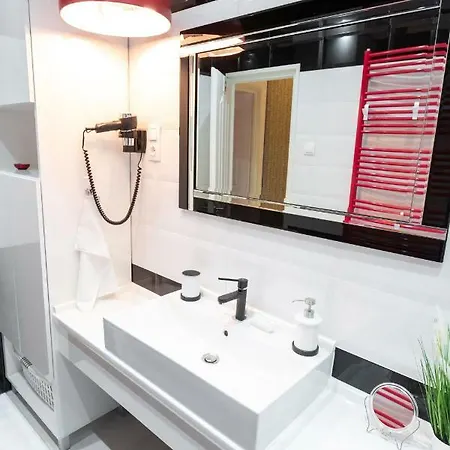 Flame Luxus Apartman Mako Exterior photo